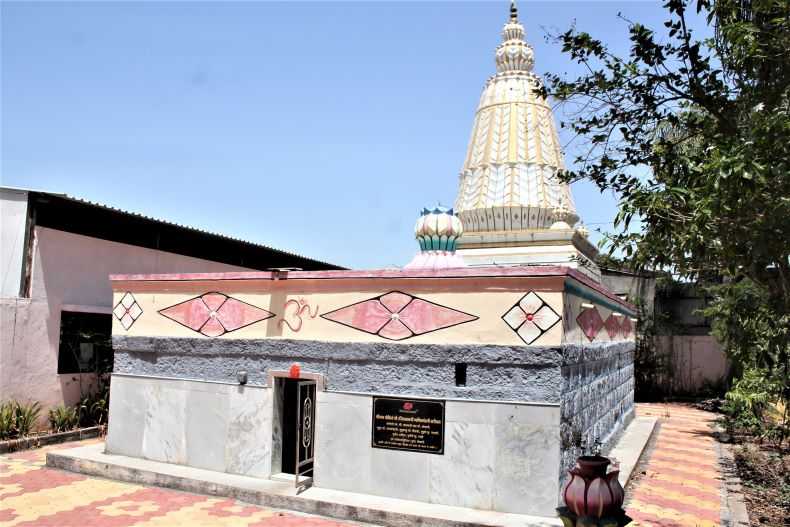 The Māṇakeśvara Śivā temple