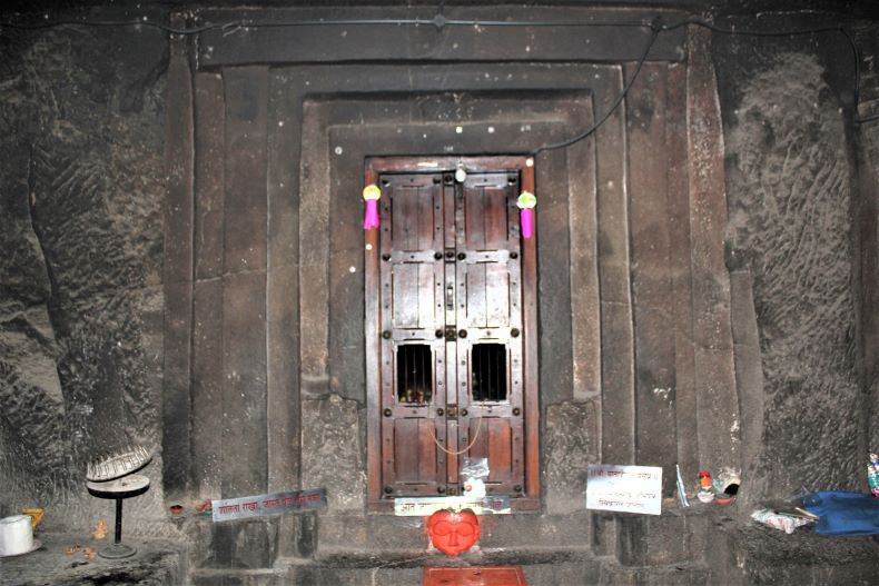 The middle shrine (Sanctum).