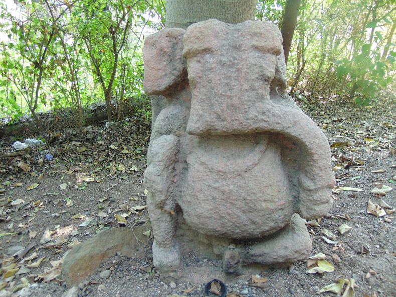 Gaṇeśa sculpture