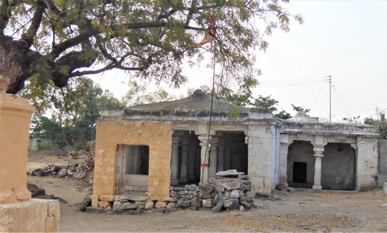 Sṛjananātha temple, Reda.