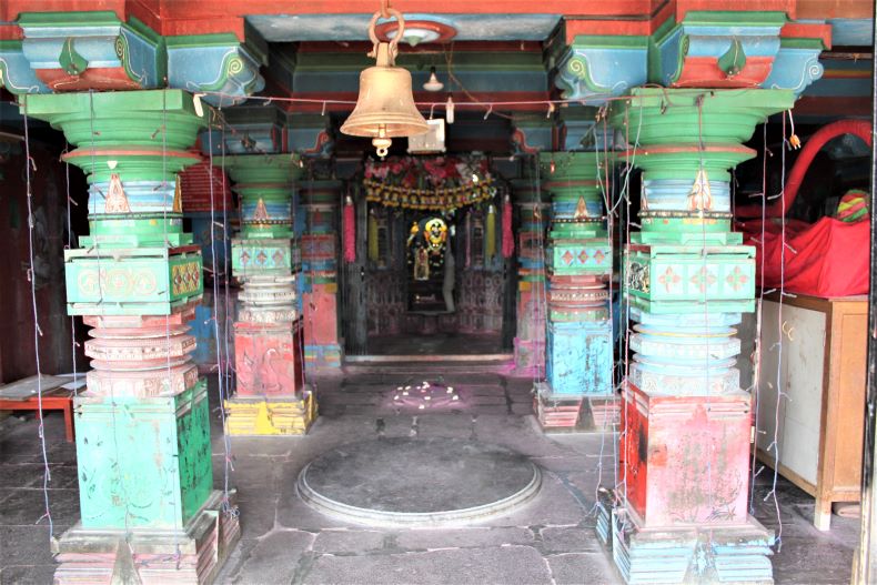 The Sabhāmaṇḍapa of the temple.