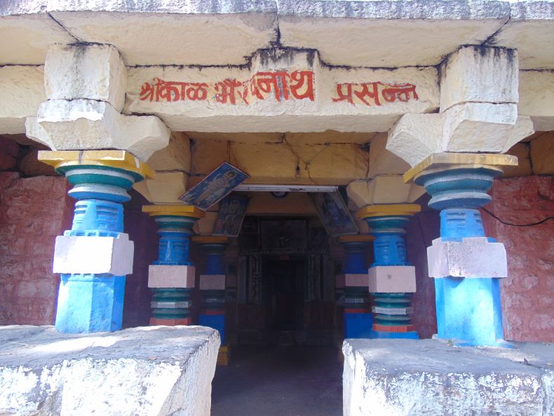 The Sabhāmaṇḍapa of the temple.