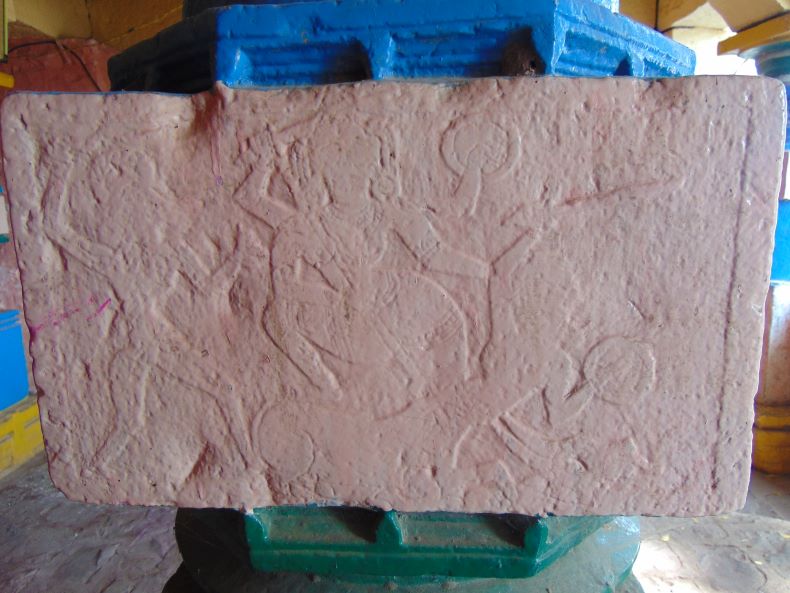 The carvings of Mahiṣāsuramardinī.