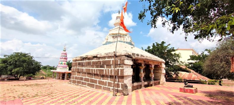 A general view of the temple.