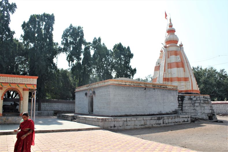 Siddheśvara temple.