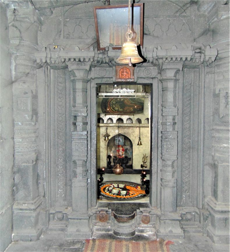 The doorway of garbhagṛiha
