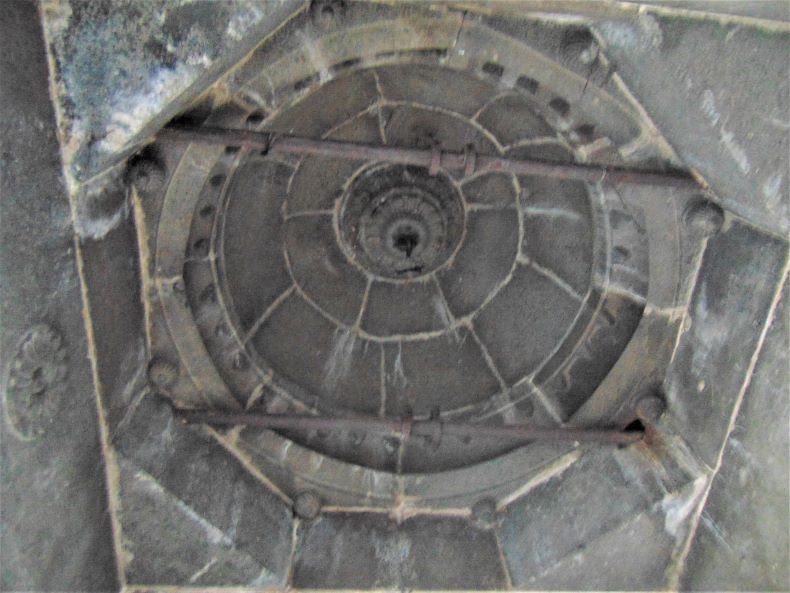 The roof of the antaraja