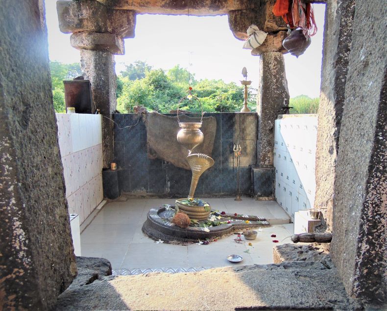 Garbhagṛha