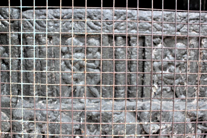 Erotic sculptures on Kakshasana.