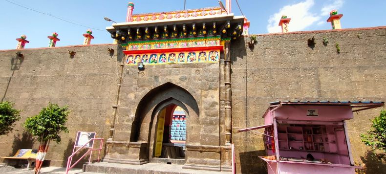 The main entrance to the temple premises