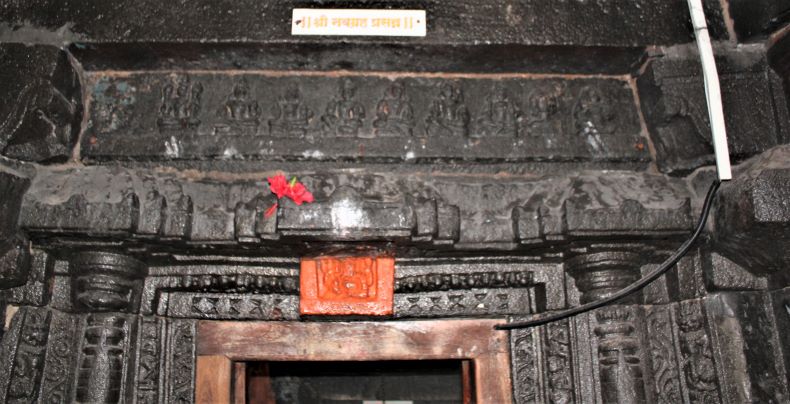 Navagrahas are carved on the uttrāṅga of the garbhagṛha entrance.