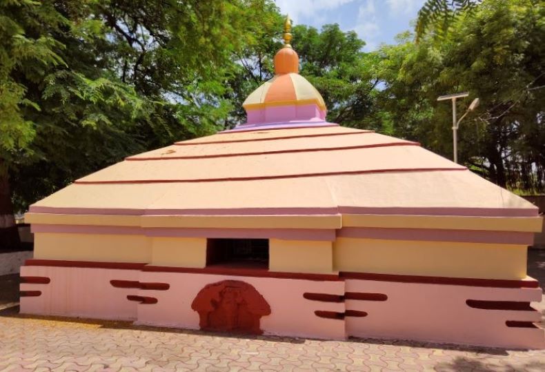 Outer part of the temple.