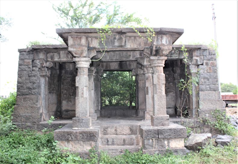 Mukhamaṇḍapa