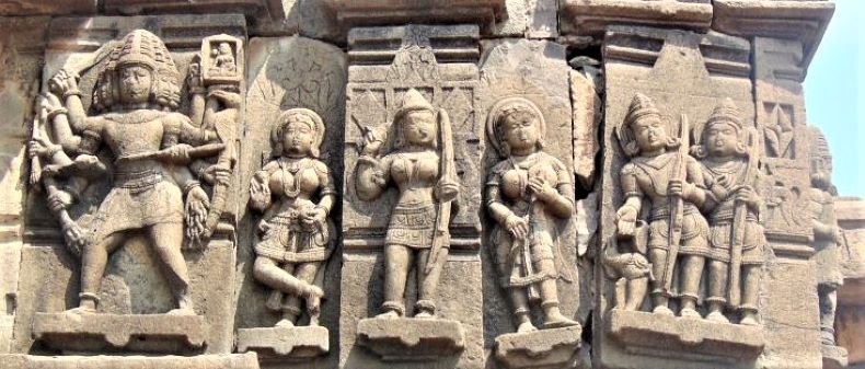 Sculptural panels of Rāma-Lakṣmaṇa and Jaṭāyū, and Rāvaṇa, Sītā and Jaṭāyū and Surasundarīs.