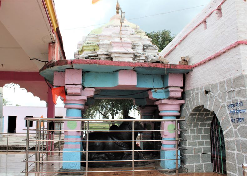 The Nandīmaṇḍapa.