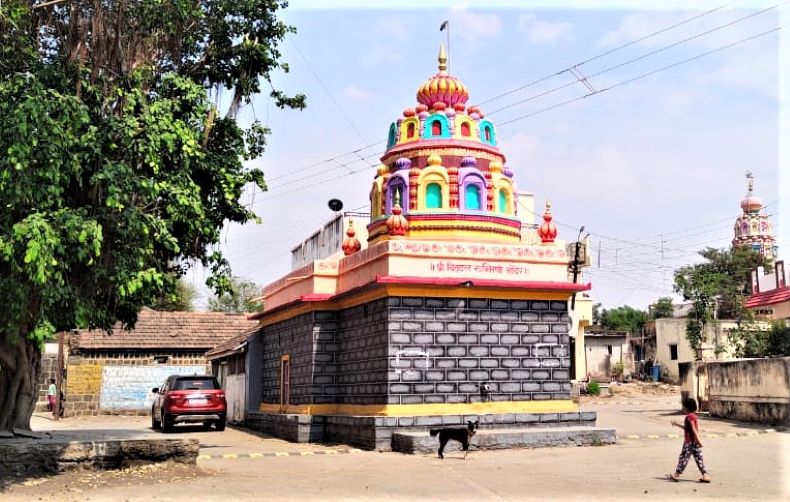 iṭṭala-Rukmiṇī temple.